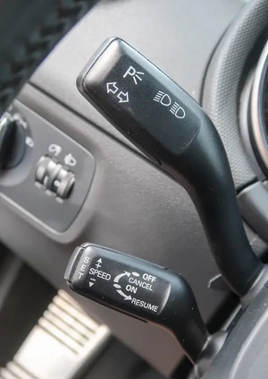 Audi TT cena 29900 przebieg: 121825, rok produkcji 2010 z Ryn małe 742